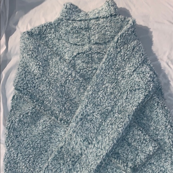 True Grit Pullover - Picture 2 of 4